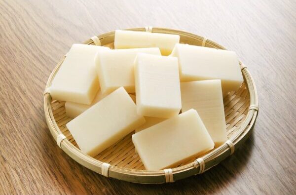 お餅って太る？年末年始でも体重を増やさないための正しい考え方