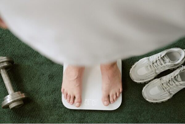 今の自分の体重、把握できていますか？体重を測らない人ほど注意が必要な理由